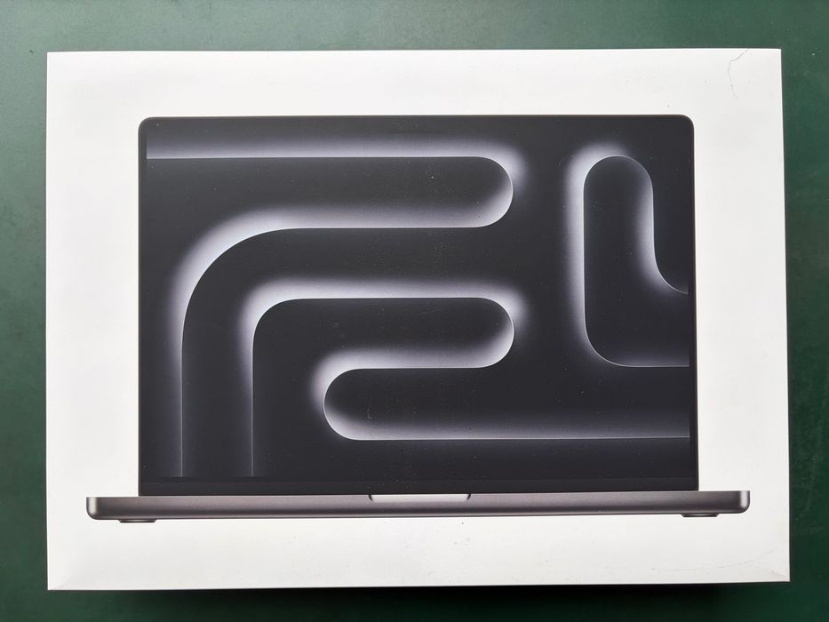 Apple MacBook M3 Pro 16″ 2024