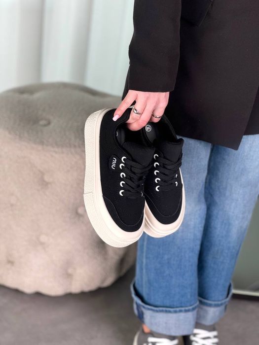 Кеди на потовщеній підошві