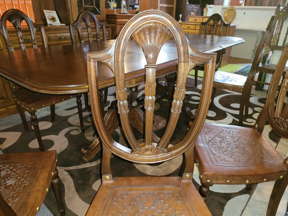 Cadeiras de sala em madeira e couro - óptimo estado