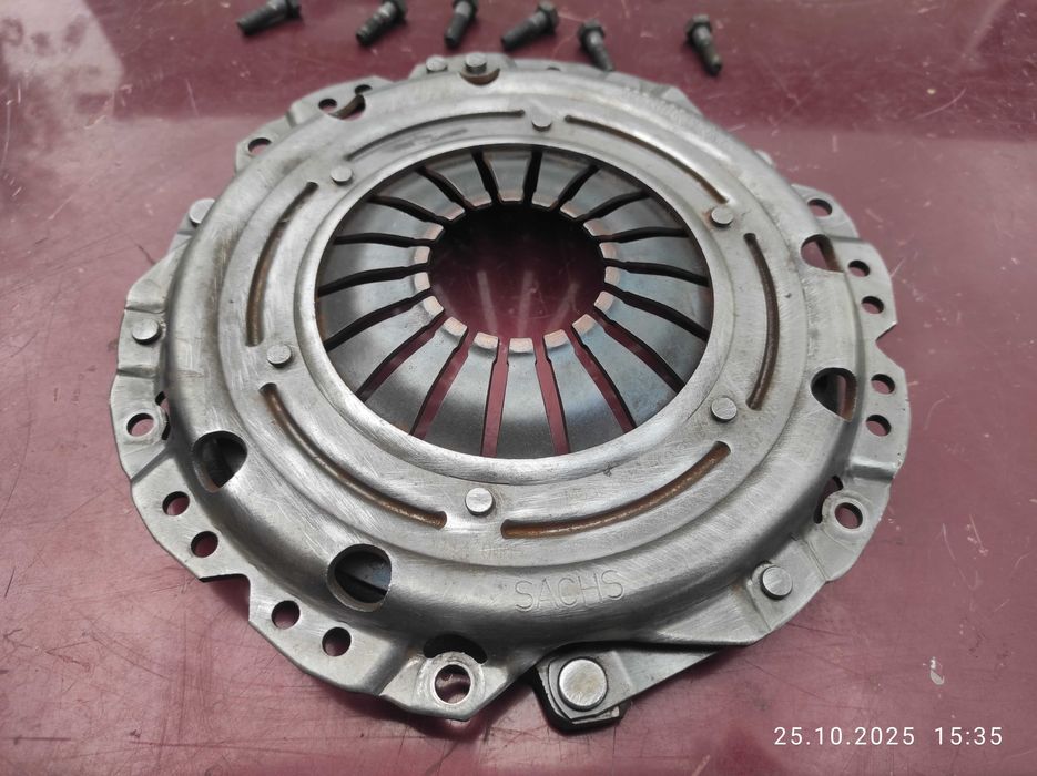Комплект сцепления ,,SACHS,, на Опель Астру Зафиру с мотором Z16XER