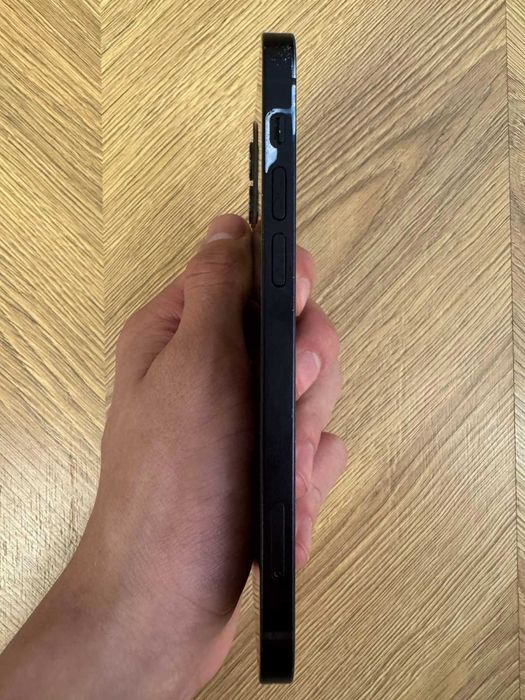 Iphone 12 телефон