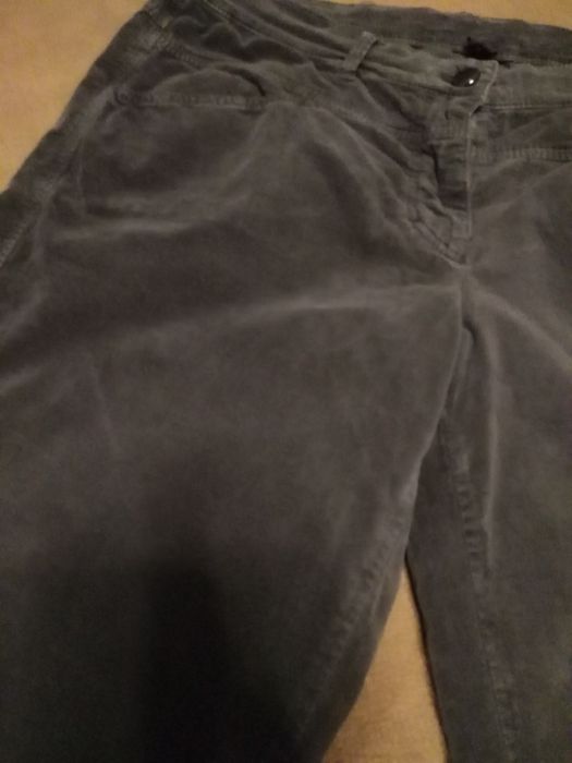 Spodnie damskie rozm 42