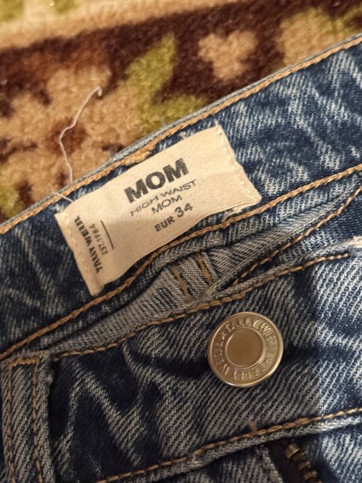 Синие джинсы МОМ