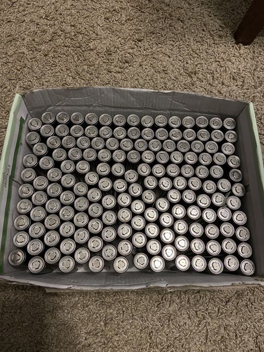 Акумулятори 18650 тесла