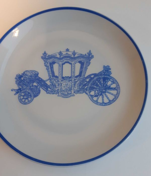 Lindo Pratinho em Porcelana "Coche de D. João V"