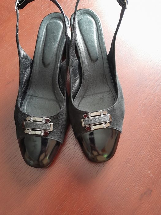 Босоніжки 44 розмір 29см