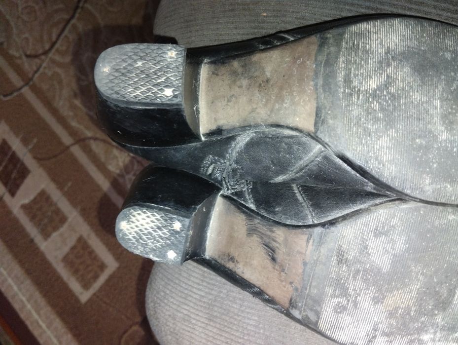 Сапоги, черевики осінь весна шкіряні