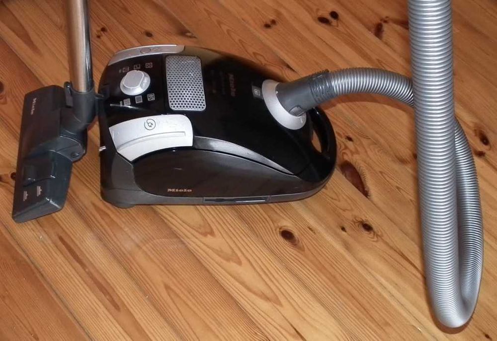 Miele 2000W odkurzacz Germany