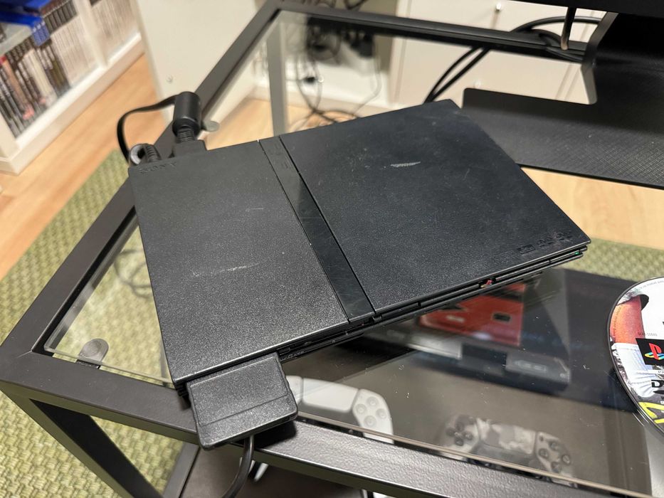 Complete PlayStation 2 + Games64739101090947124