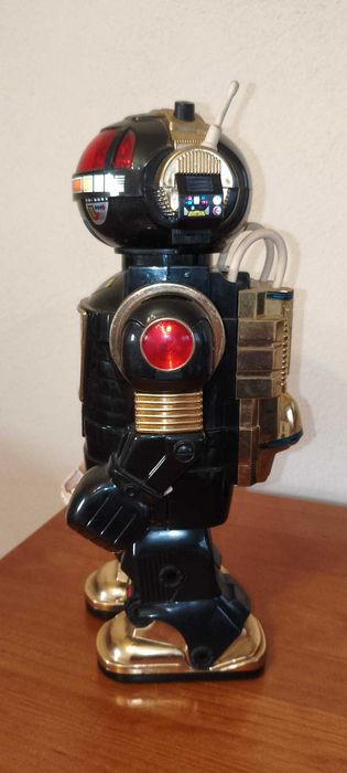 Space Warrior Robot CS-221 - Cheng Ching