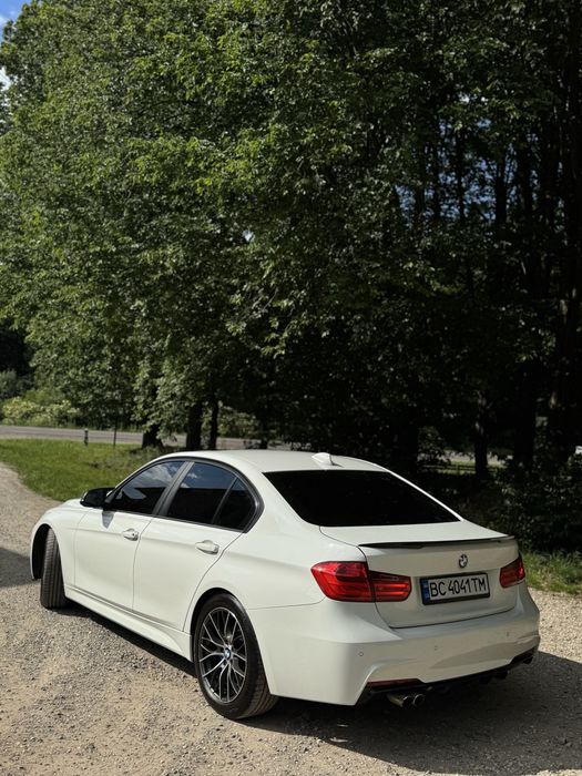 BMW F30 320D 2014р