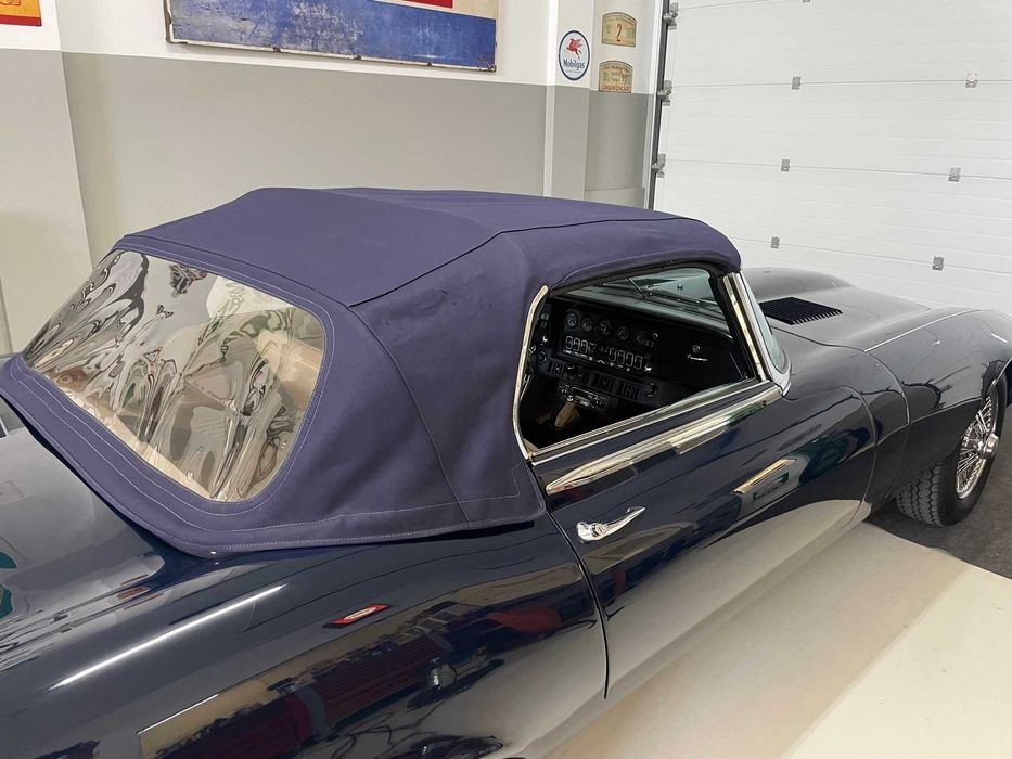 Jaguar E-Type Series 3 V12 OTS 1973. Coleção Particular