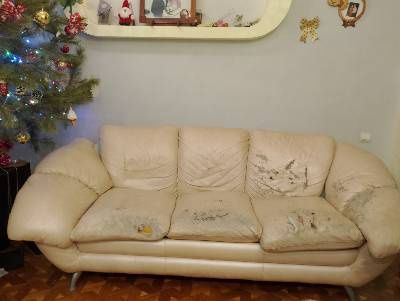 Диван кожаный под ремонт