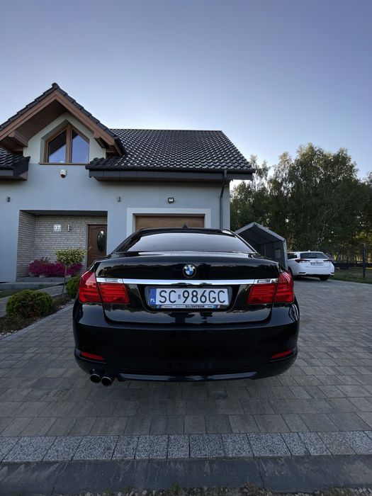 Bmw Seria 7 730d 3.0 245KM