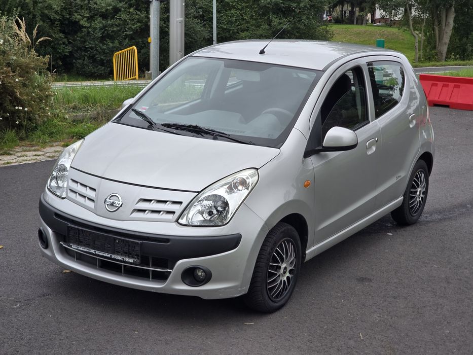 Nissan Pixo