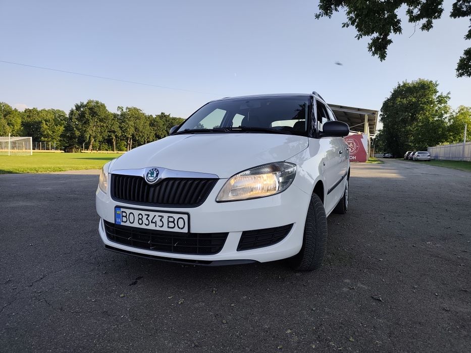 Skoda Fabia 2012 (1.6 дизель)