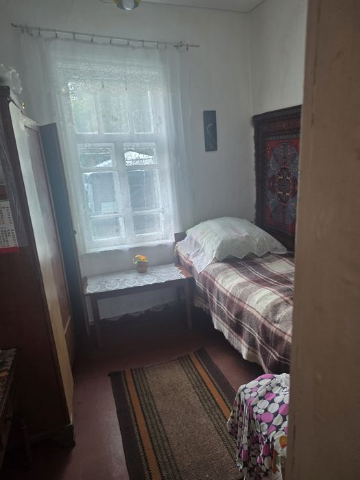 ПРОДАМ 1/2дома в Крюкове возле Моста