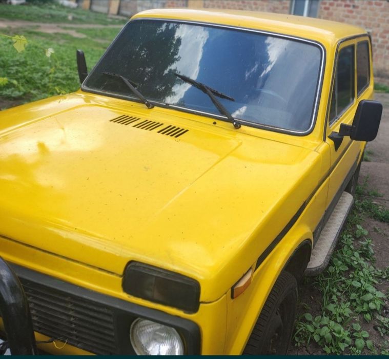 Продам автомобиль Нива