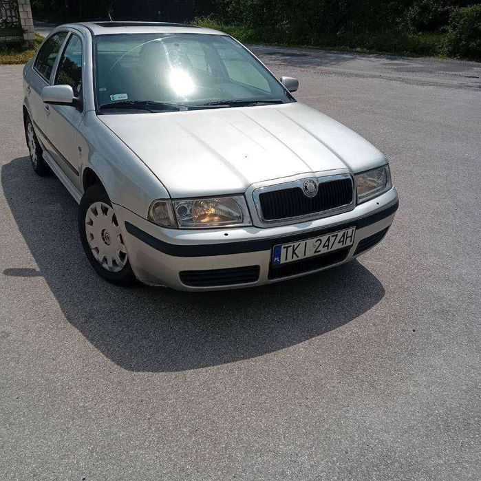 Skoda Octavia.   2002r