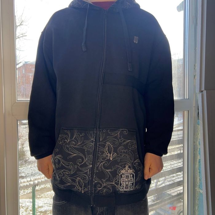 Ecko unltd, raw blue, g unit, karl kani, rap