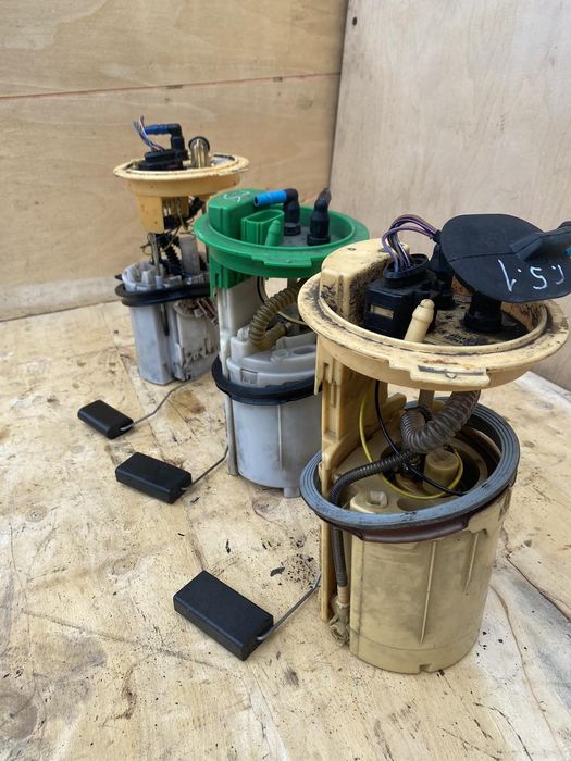 Колба насос в бак VW Passat B6 B7 Golf 5 6 Jetta 5 Touran Caddy Skoda