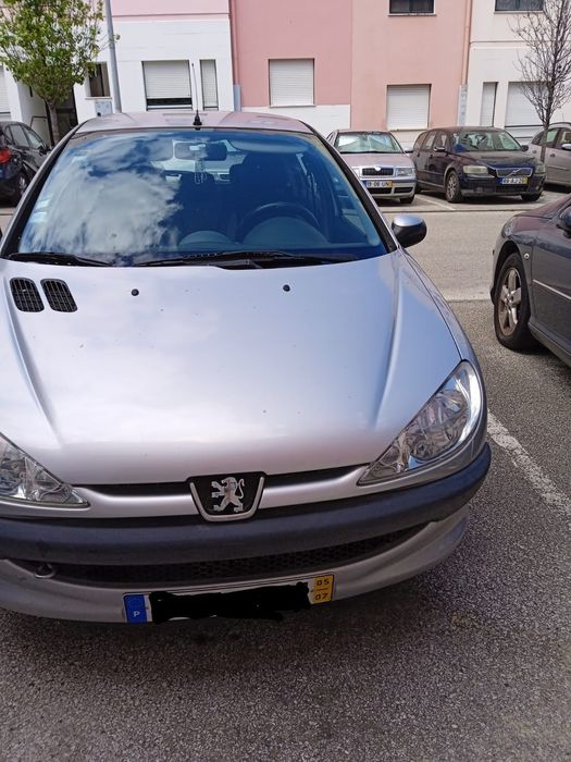Peugeot 206 em ótimo estado
