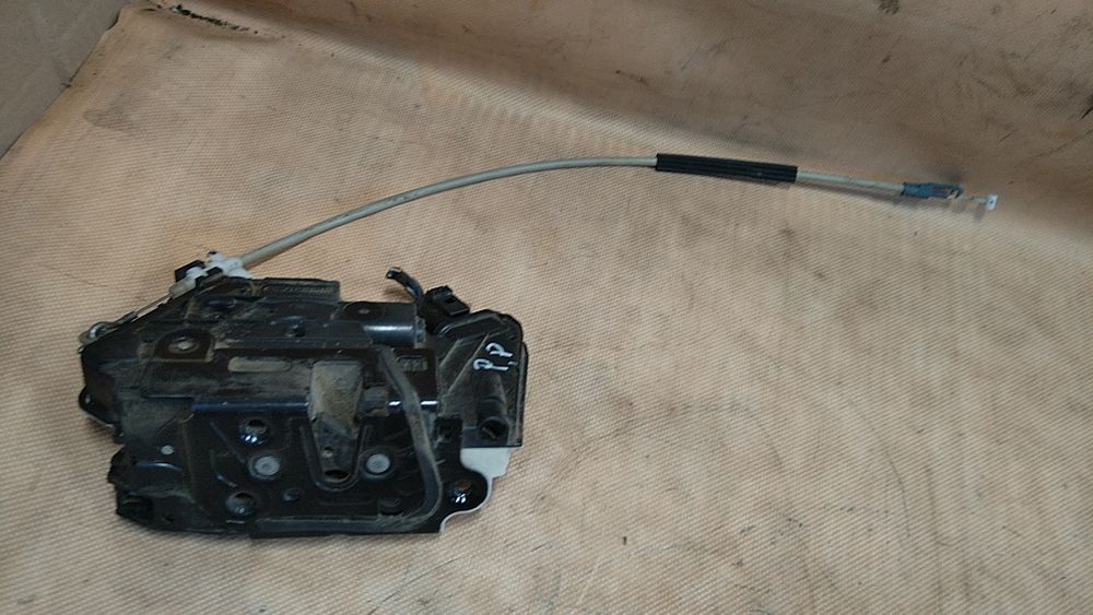 ) Ibiza IV 6J zamek drzwi przód prawy lewy
