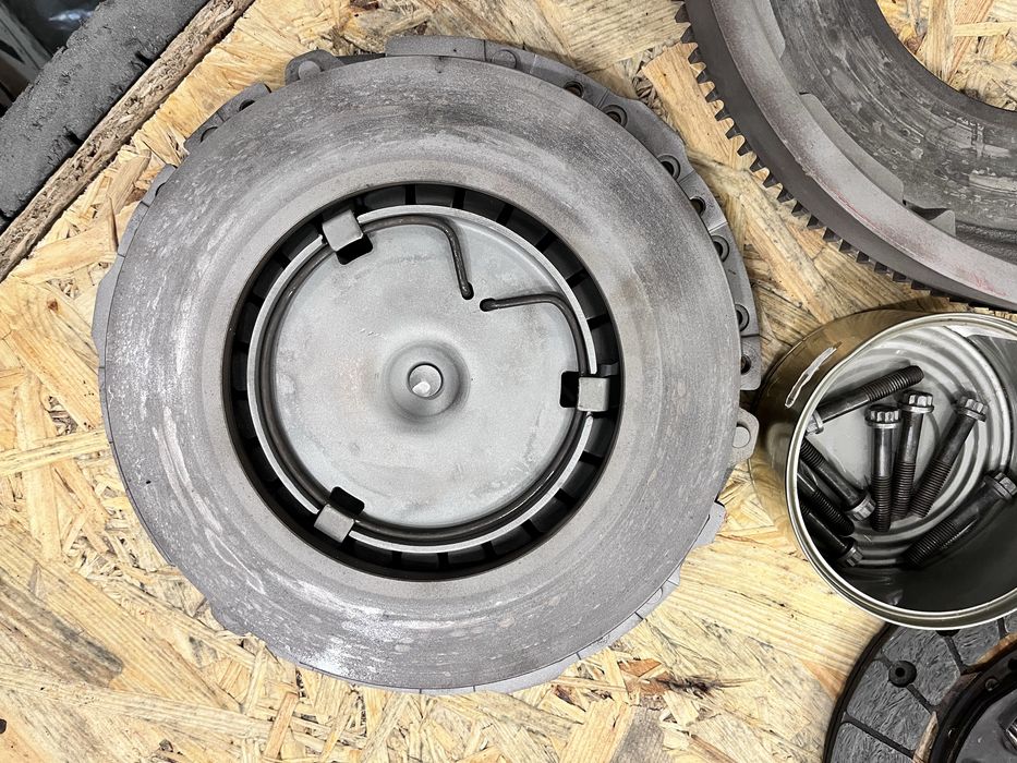 Sachs Комплект сцепления Шкода Октавия Тур 1,6 bfq, AKL