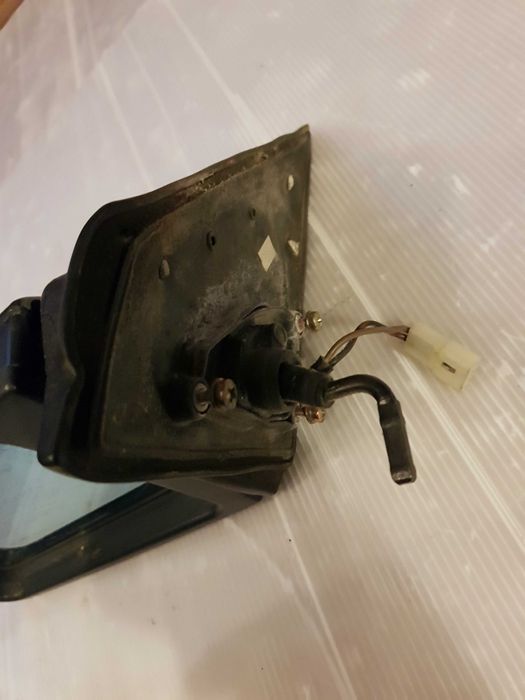 Lusterko lewe mercedes W201