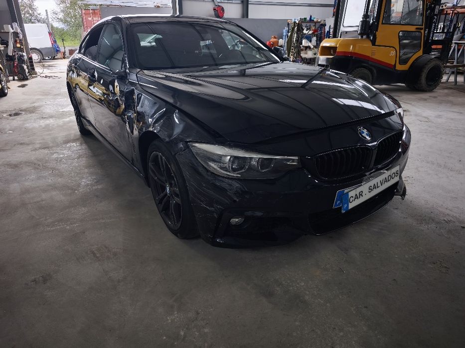 BMW 418 inundado