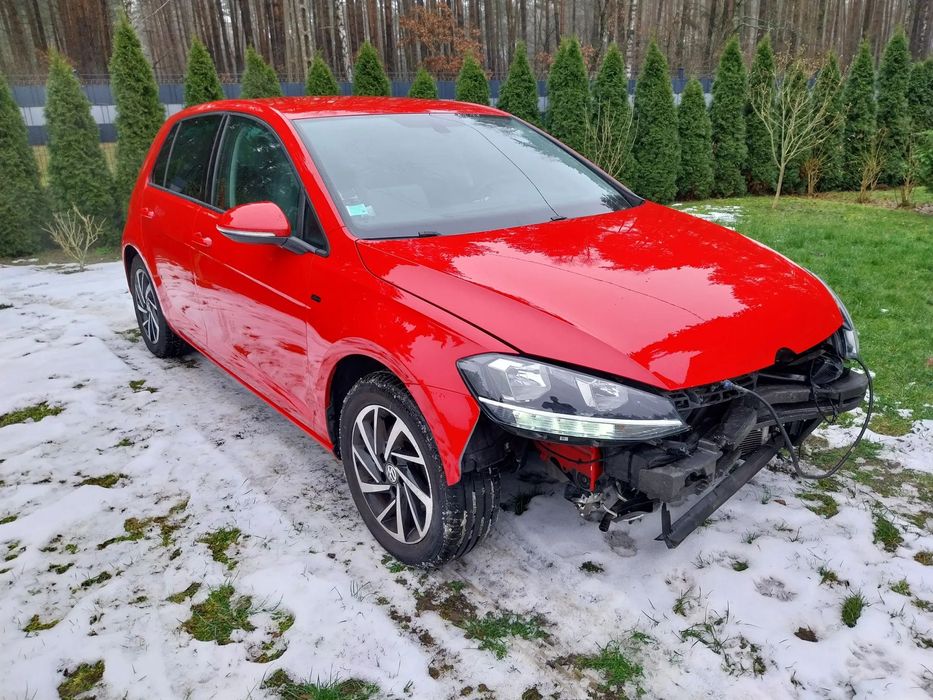 Volkswagen Golf Radar! Grzane fotele! Zadbany!