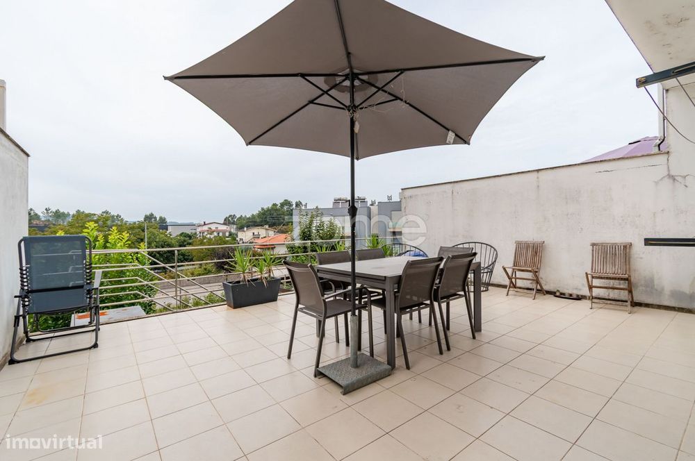Moradia T3 Banda em Priscos, Braga