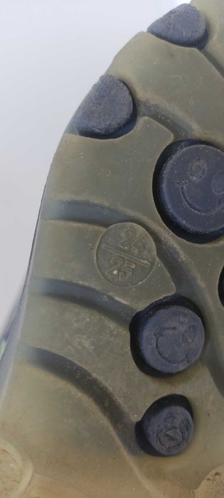 Oddam chłopięce kalosze