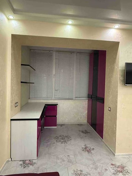 Оренда яскравої квартири-студії в ЖК "Набережний квартал"