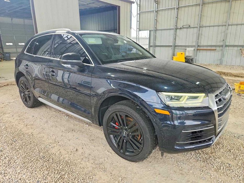 Бампер Audi Q5 80A Розборка Ауді К5 80А Запчастини до Audi Q5 80A