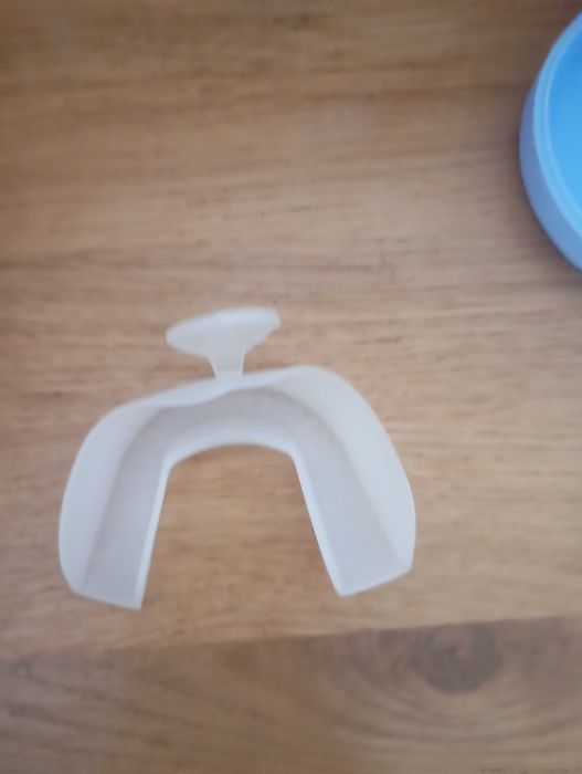 Pojemnik na protezę