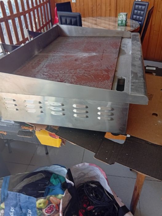 Three-phase electric griddle510947516870840323