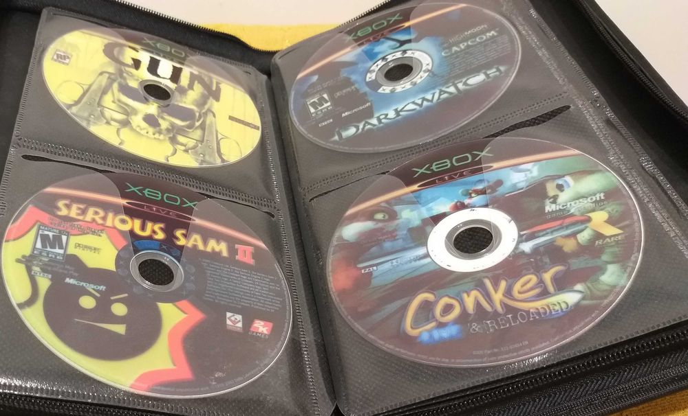 31 jogos XBOX Classic + Bundle com 10 DVDs de Demos