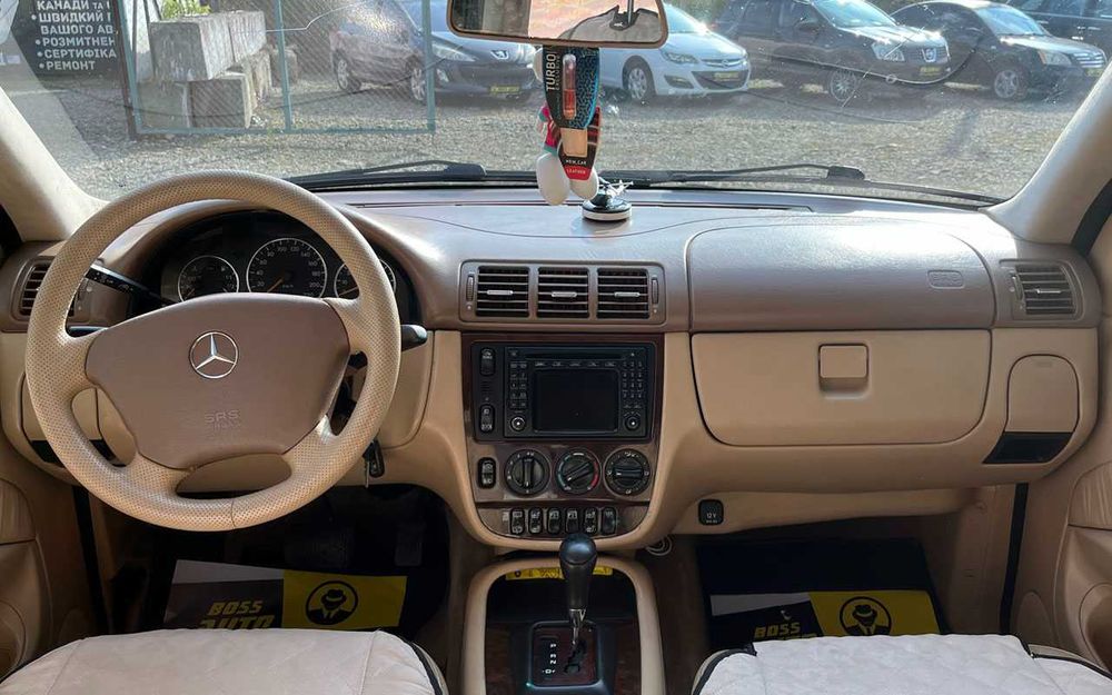 Mercedes-Benz ML 320 2001