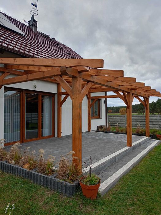Wiaty drewniane ,zadaszenia tarasów, tarasy ,pergole ,altany Trzebnica i okolice