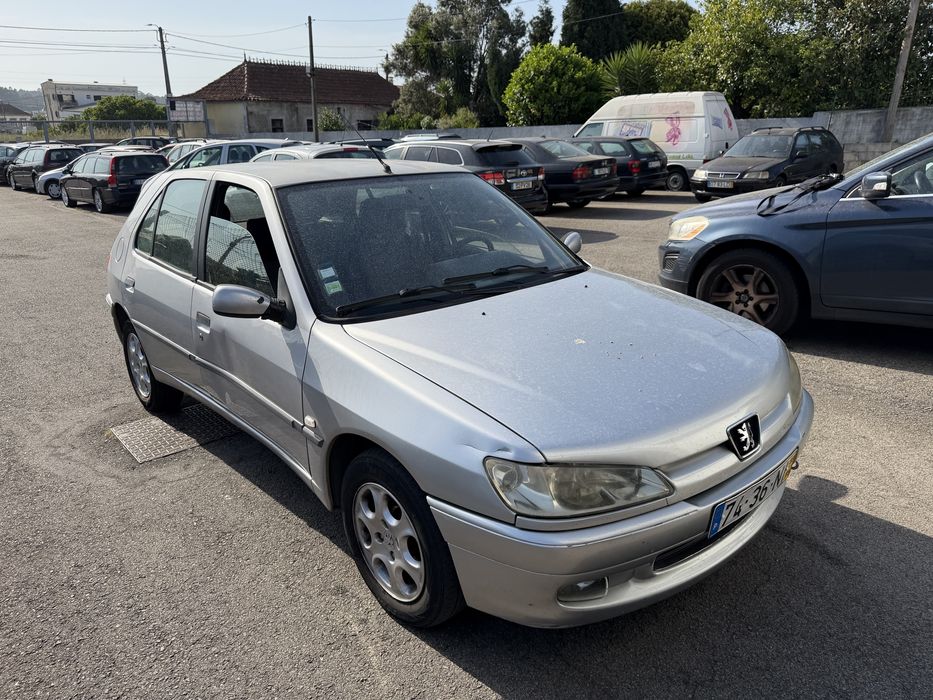 Peugeot 306 1.4i 75CV
