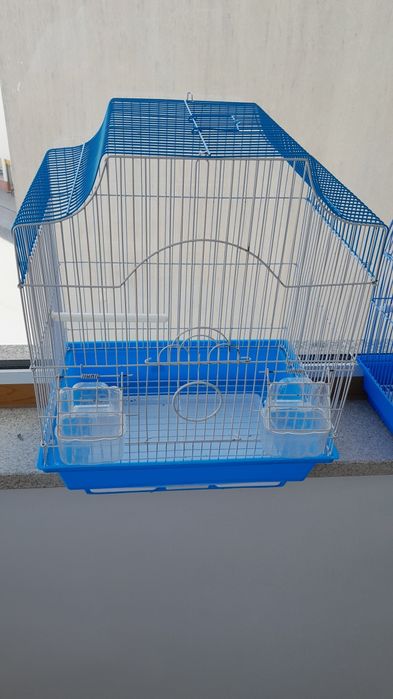 2 Gaiolas para Pássaros ( Uma é NOVA) Valor FIXO