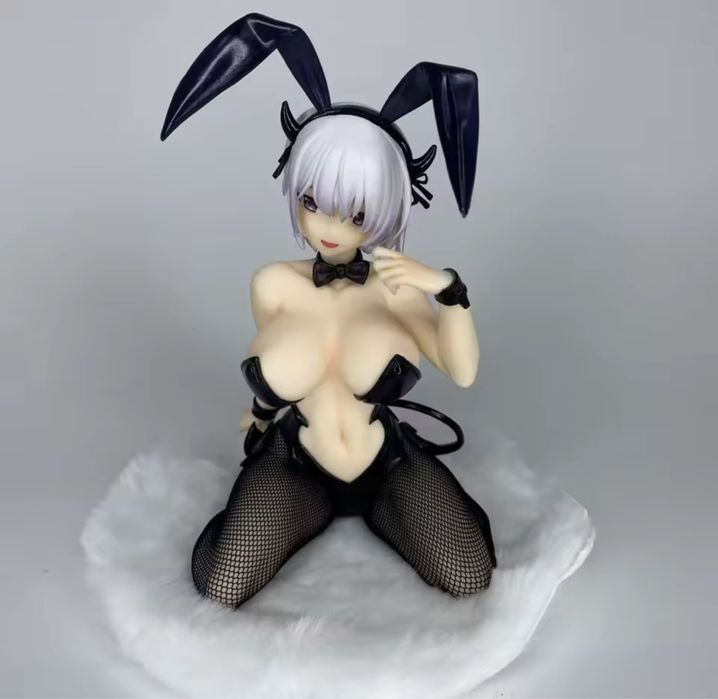 Нова еротична фігурка Nono Bunny Girl kneel