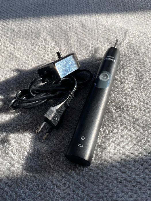 Електрична звукова зубна щітка Philips Sonicare 4300
Pr