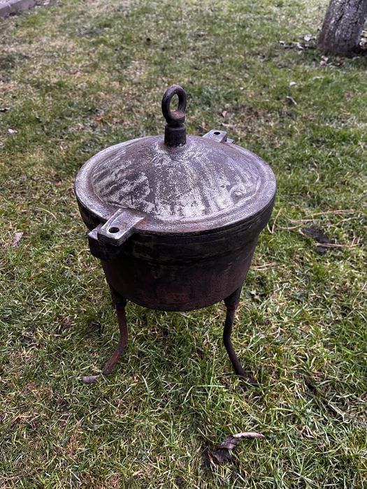 Garnek na duszonki czy tez na gulasz :)