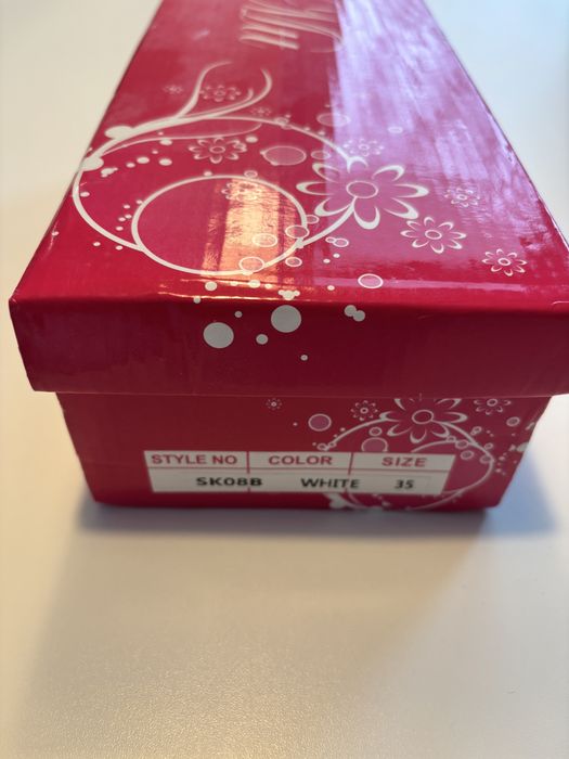 Buty komunijne dziewczęce