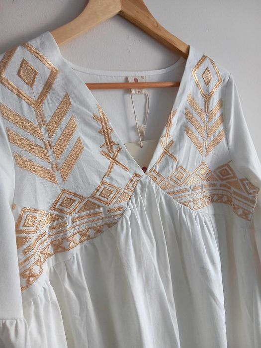 Poheme biała sukienka midi boho hafty S/M