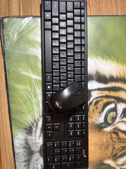 Клавіатура і мишка genius