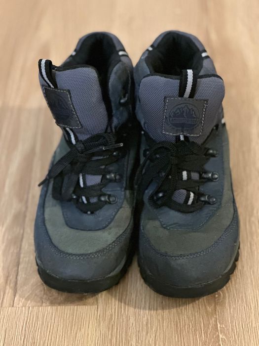 Buty za kostkę trekkingowe kozaki 35