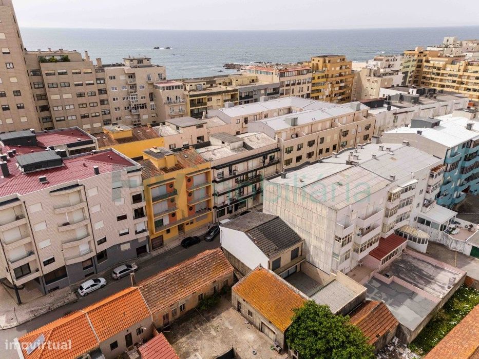 Apartamento T1 em Aver-O-Mar - 2ª Linha de Praia